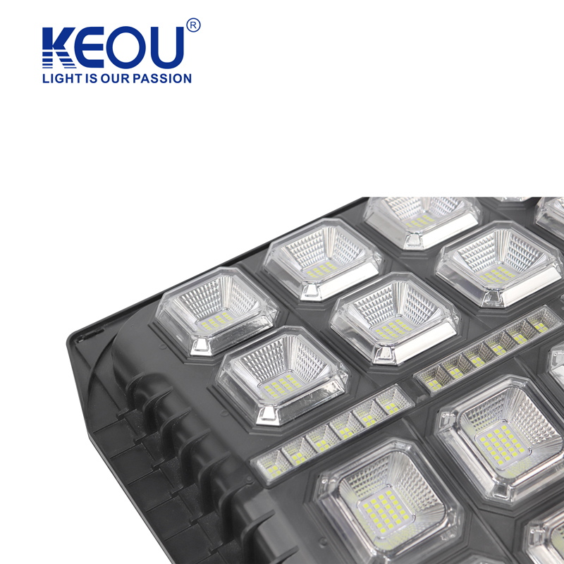 Farola solar todo en uno