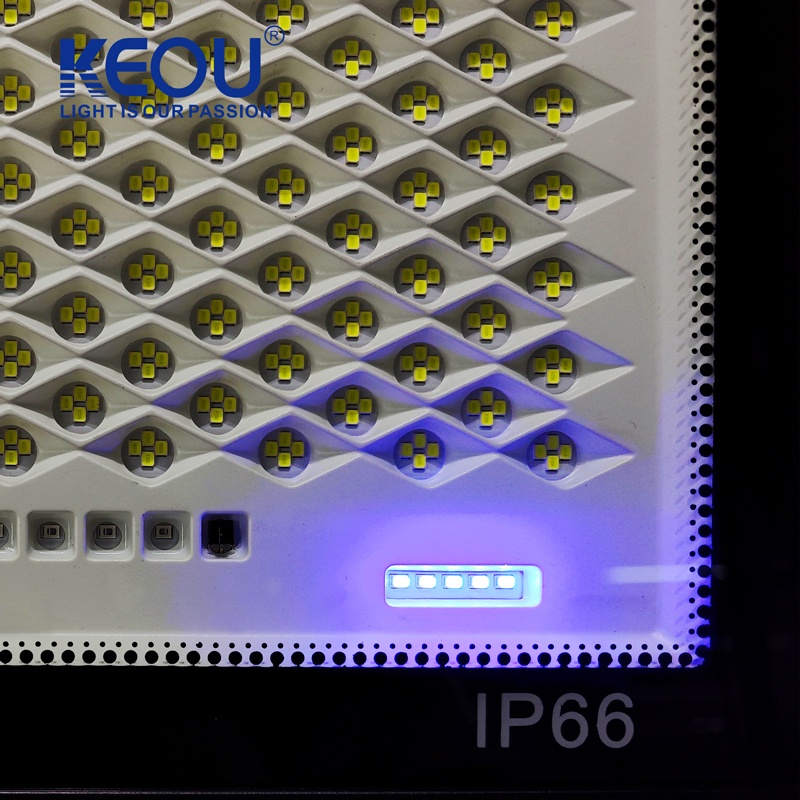 IP66 B&ouml;l&uuml;nm&uuml;ş G&uuml;neş Enerjili Taşkın Işık