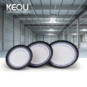 Luce LED resistente IP65 ad alta baia per illuminazione commerciale