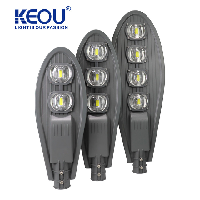 Painevalettu alumiini Cobra LED-katuvalot 